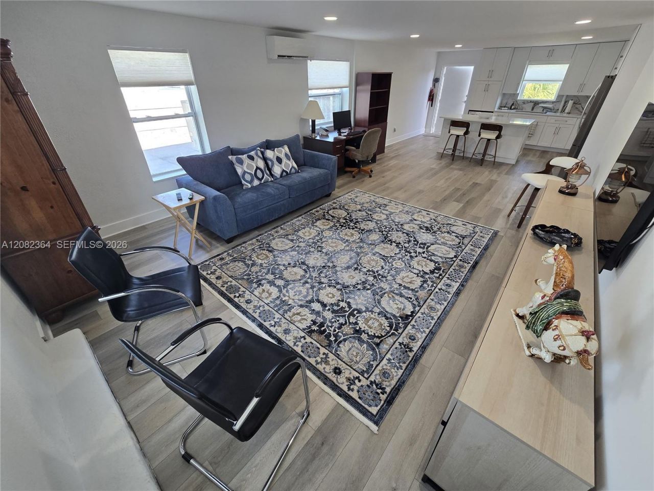 1583 E Oakland Park Blvd , Oakland Park, FL 33334 Photo