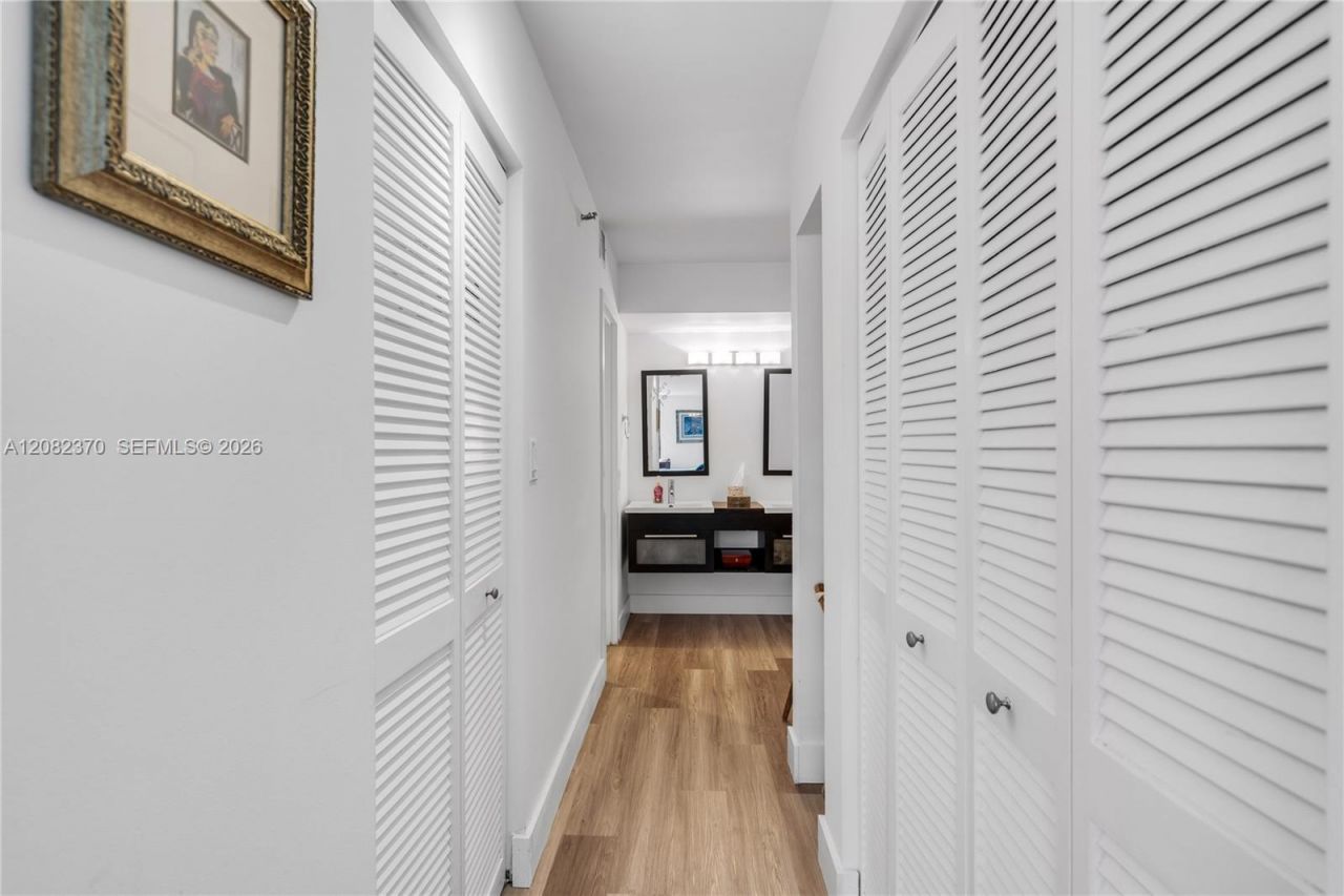 2501 Brickell Av, Unit 201, Miami, FL 33129 Photo