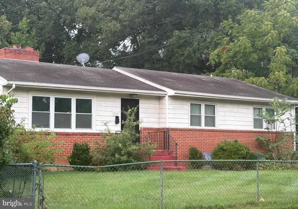 9609 WOODBERRY STREET, LANHAM, MD 20706