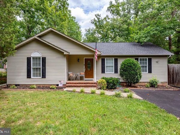 216 FAIRFAX LANE , LOCUST GROVE, VA 22508