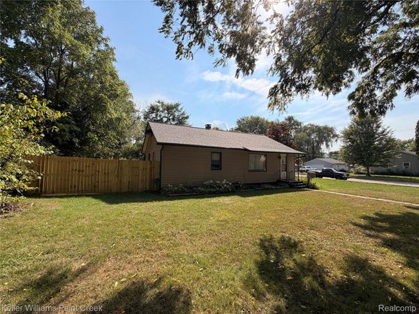 413 N Turrill Avenue, Lapeer, Mi 48446