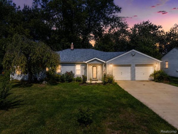 1832 Tamm Avenue , Rochester Hills, Mi 48309
