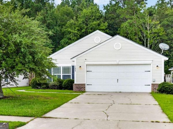 137 Spring Lakes Drive, Savannah, GA 31407
