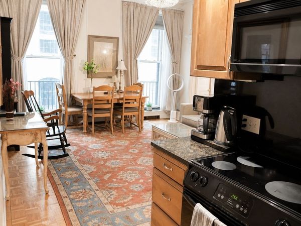 21 Beacon St, Unit 3R, Boston, MA 02108