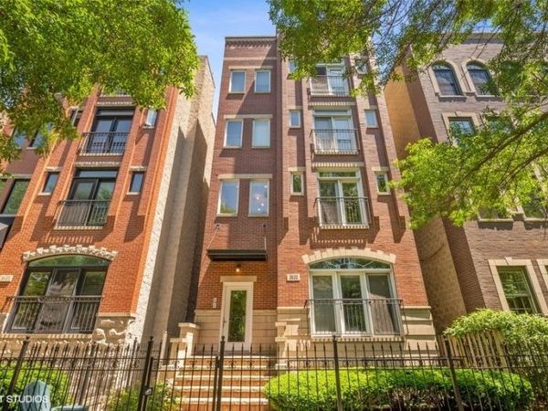 3633 N Wilton Avenue, Unit 1, Chicago, IL 60613