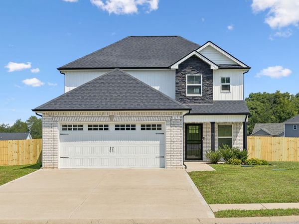 117 Tomahawk Pt , Clarksville, TN 37040