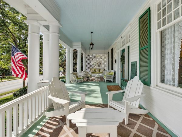 310 Mulberry Ave, Fayetteville, TN 37334