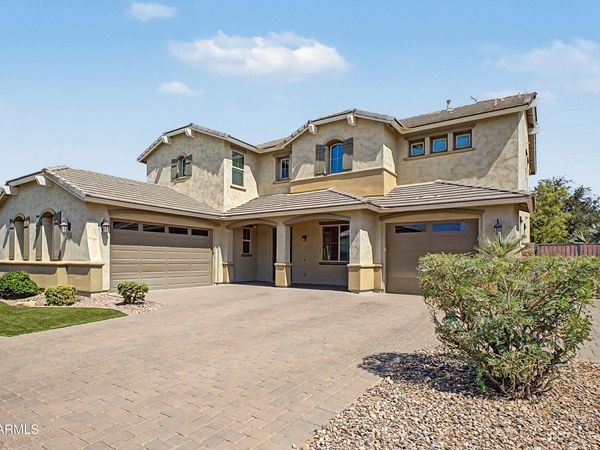 20428 E RAVEN Drive, Queen Creek, AZ 85142