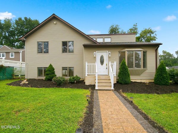 897 Brookside Avenue, Keyport, NJ 07735