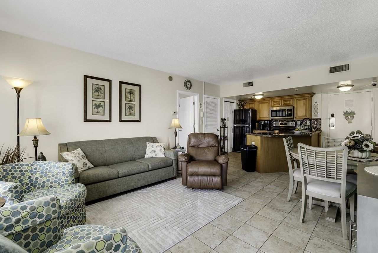 1605 S Ocean Blvd.  Photo 5