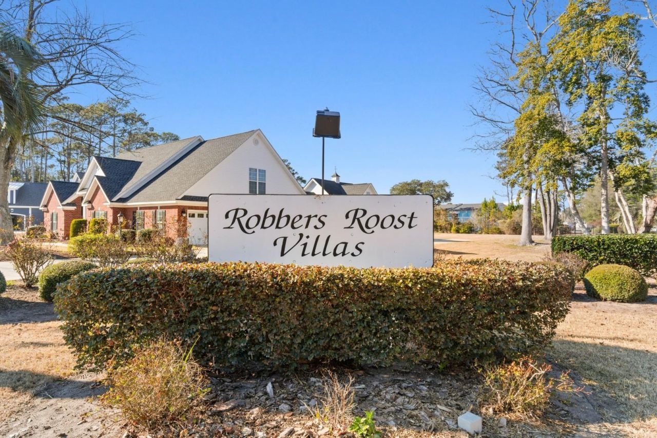 901 Villa Dr. Photo 41
