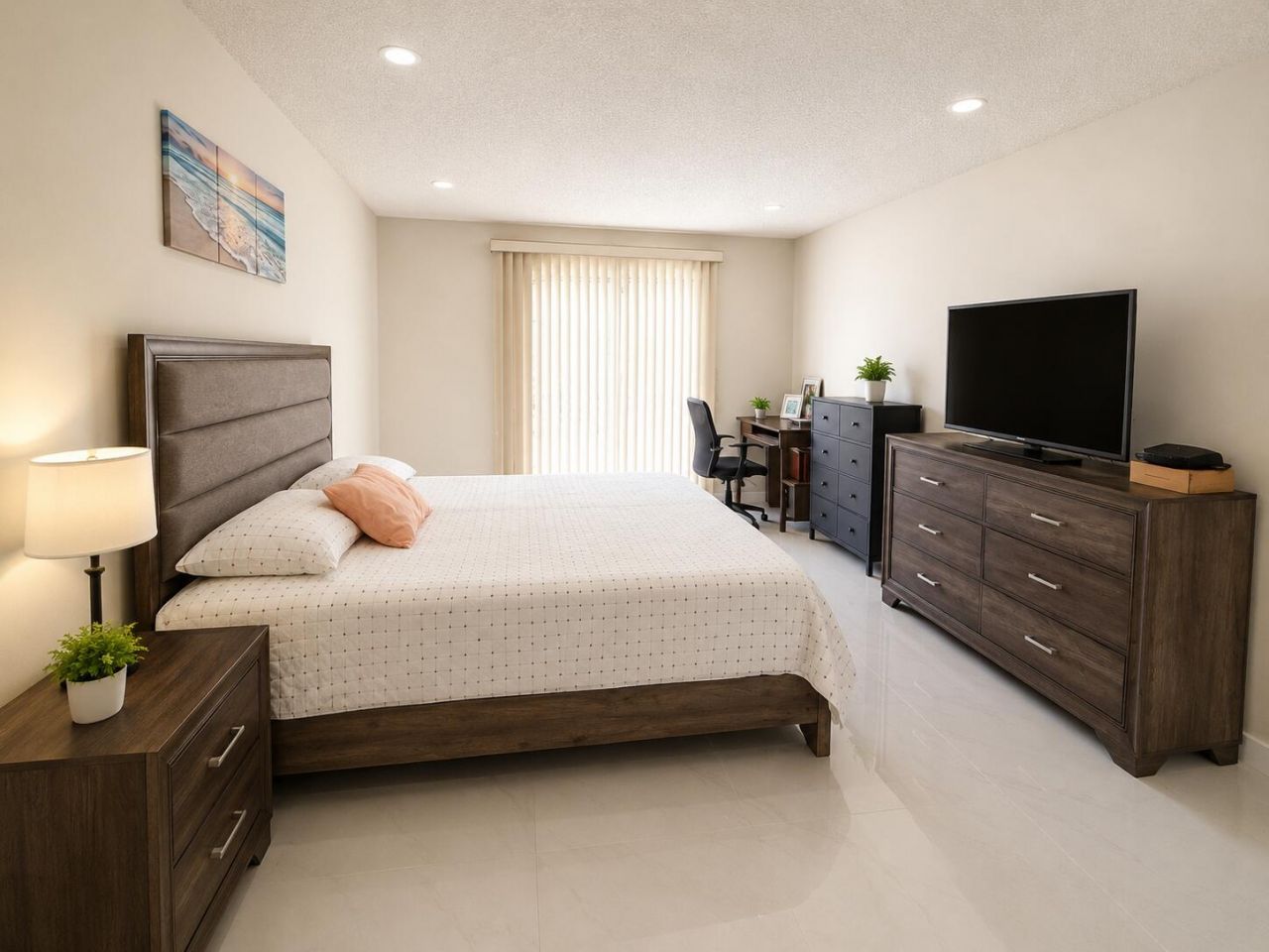 8310 Sands Point Boulevard, Unit L306, Tamarac, FL 33321 Photo