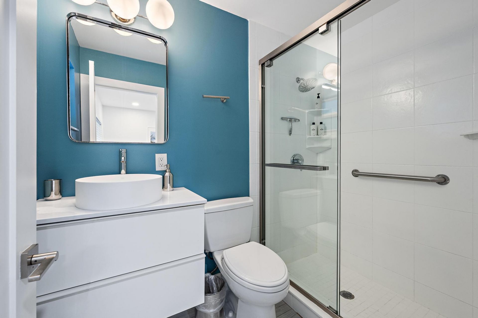 570 N Dover Road, Tequesta, FL 33469 Photo