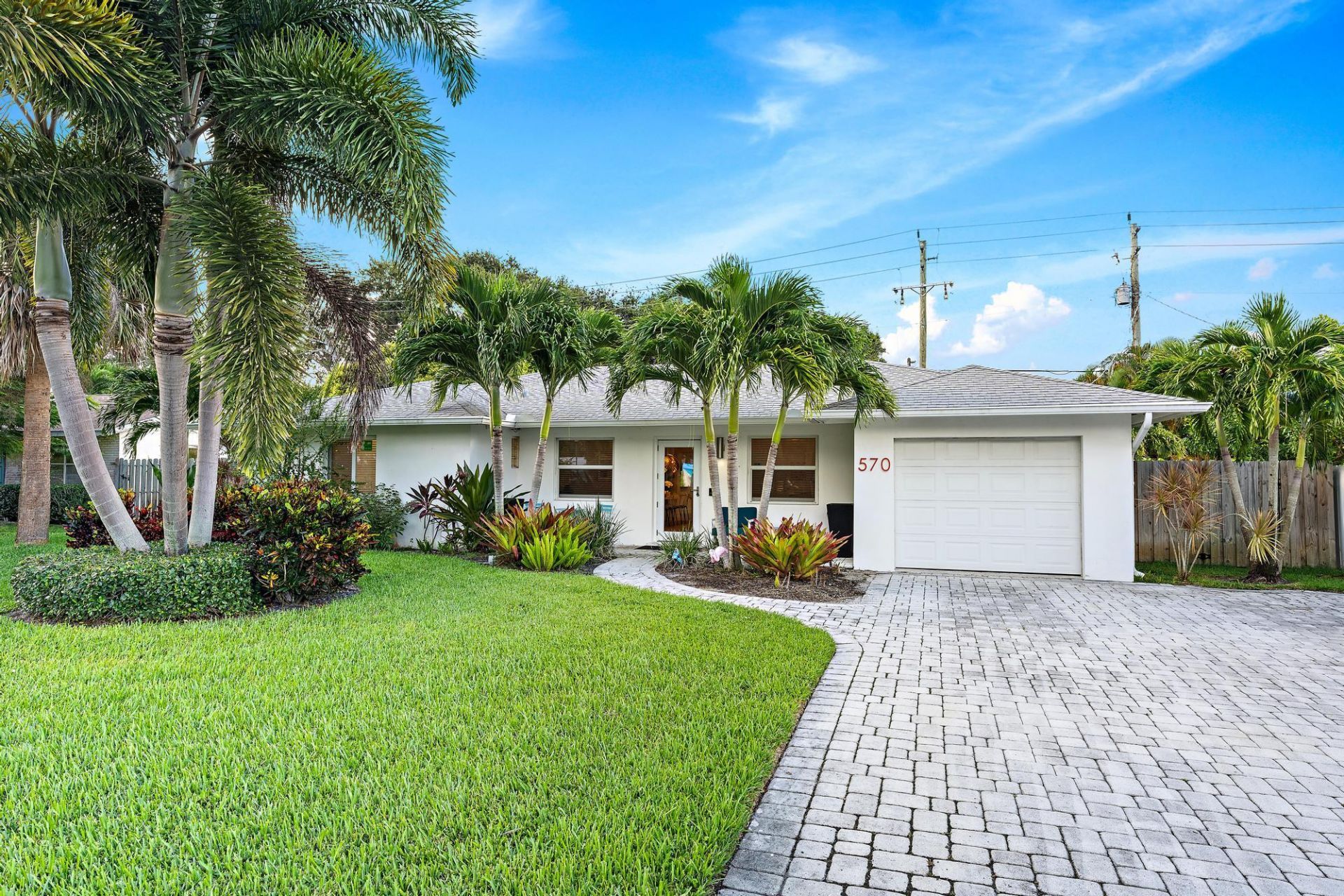 570 N Dover Road, Tequesta, FL 33469 Photo