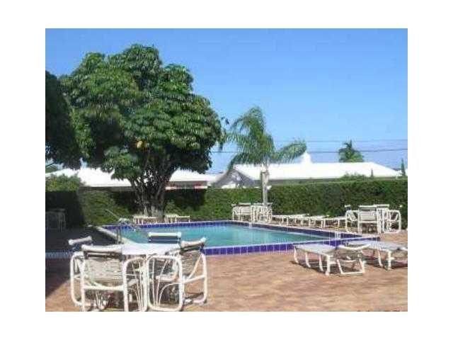 2400 NE 10th Street Ne, Unit 305, Pompano Beach, FL 33062 Photo