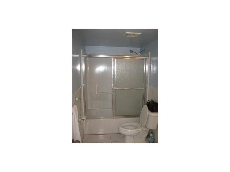 2400 NE 10th Street Ne, Unit 305, Pompano Beach, FL 33062 Photo