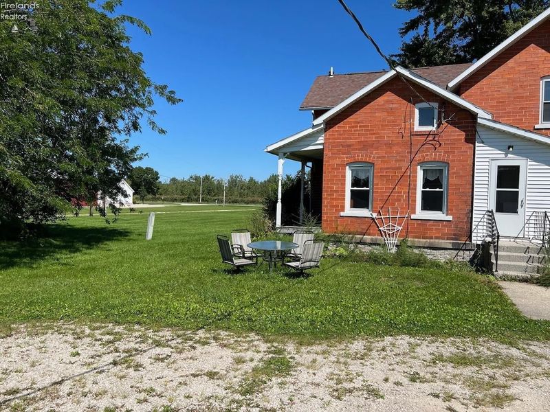 8840 W Genzman Road, Oak Harbor, OH 43449 Photo 5