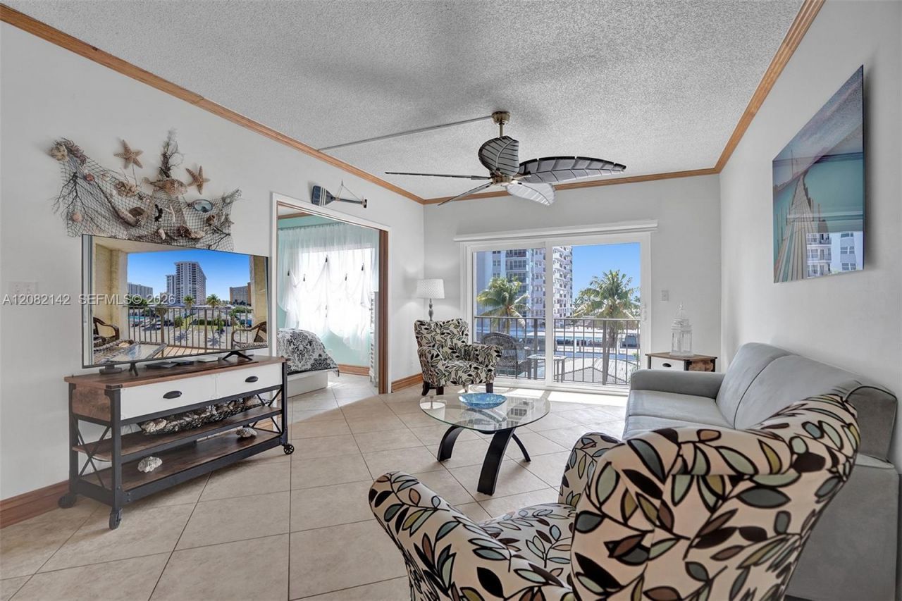 400 N Riverside Dr, Unit 406, Pompano Beach, FL 33062 Photo