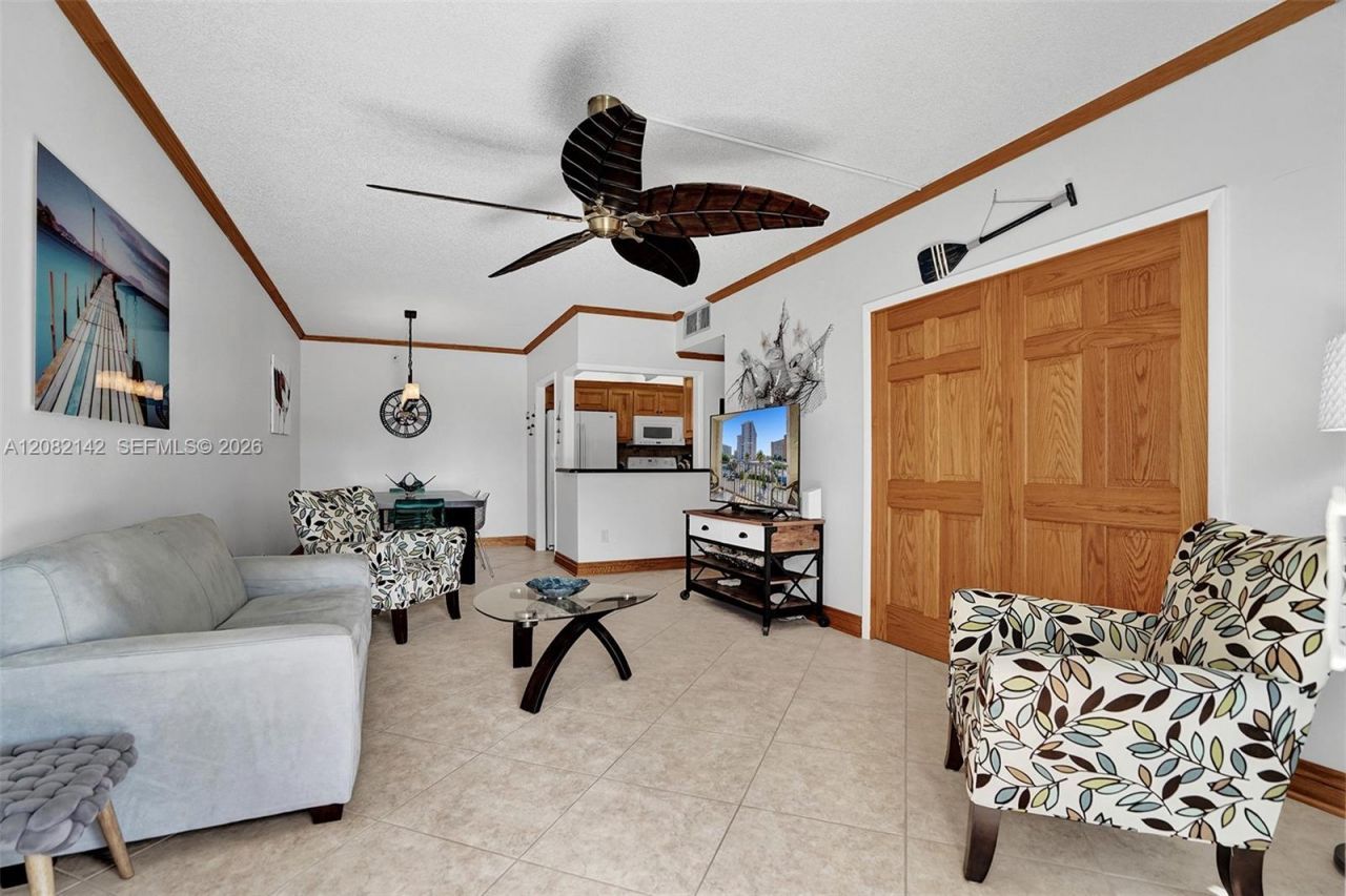 400 N Riverside Dr, Unit 406, Pompano Beach, FL 33062 Photo