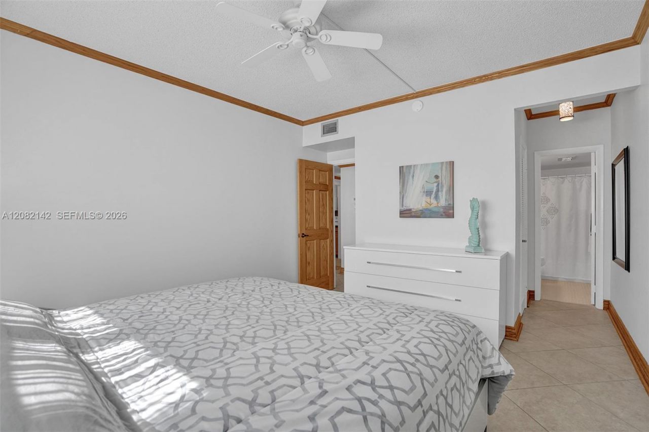 400 N Riverside Dr, Unit 406, Pompano Beach, FL 33062 Photo