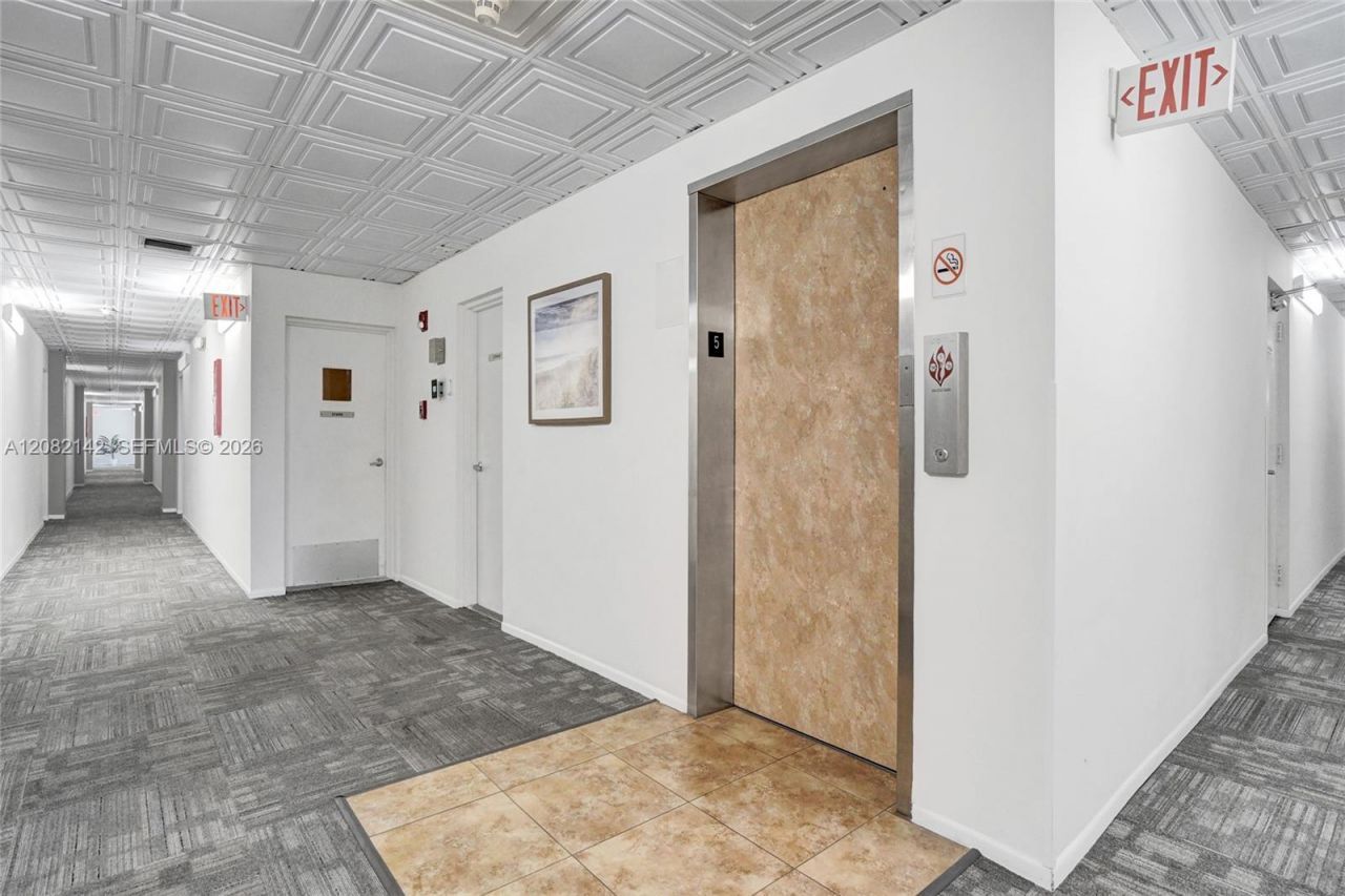 400 N Riverside Dr, Unit 406, Pompano Beach, FL 33062 Photo