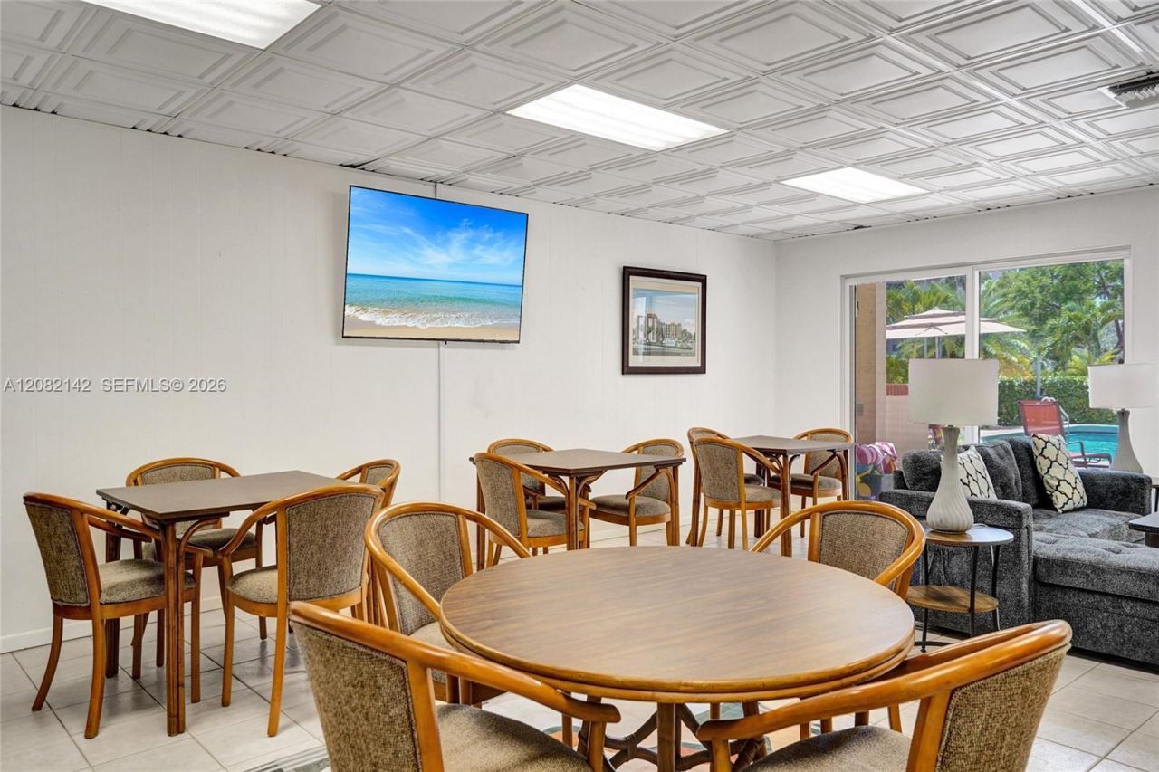 400 N Riverside Dr, Unit 406, Pompano Beach, FL 33062 Photo
