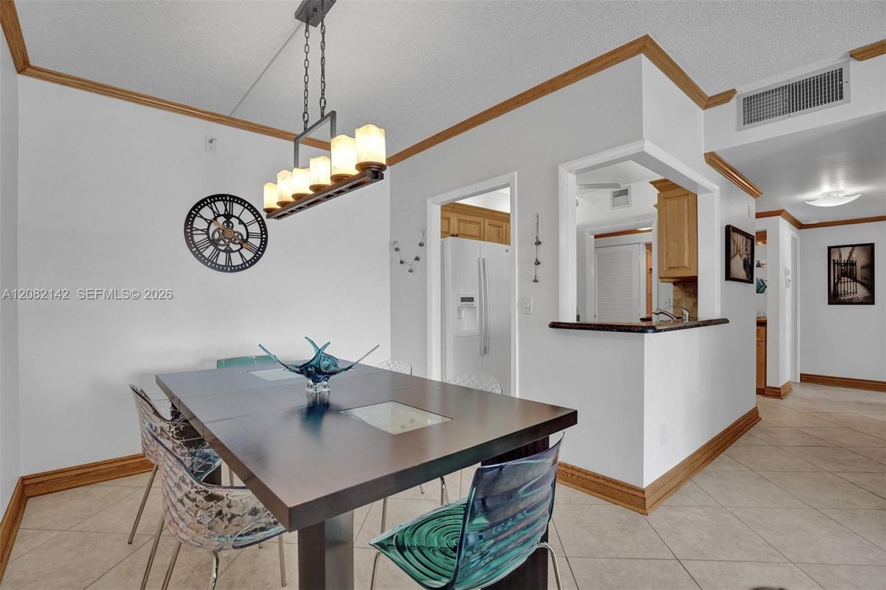 400 N Riverside Dr, Unit 406, Pompano Beach, FL 33062 Photo