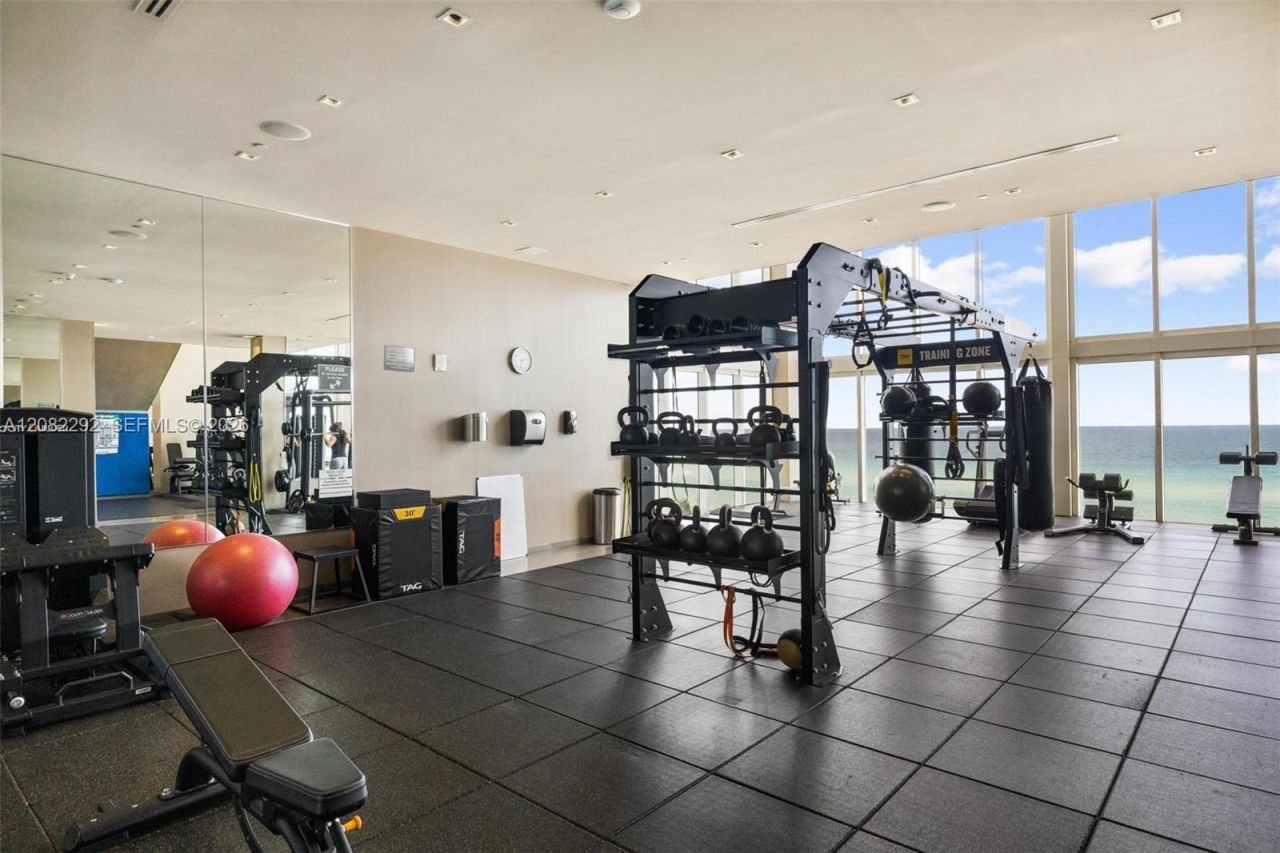 1830 S Ocean Dr , Unit 3508, Hallandale Beach, FL 33009 Photo