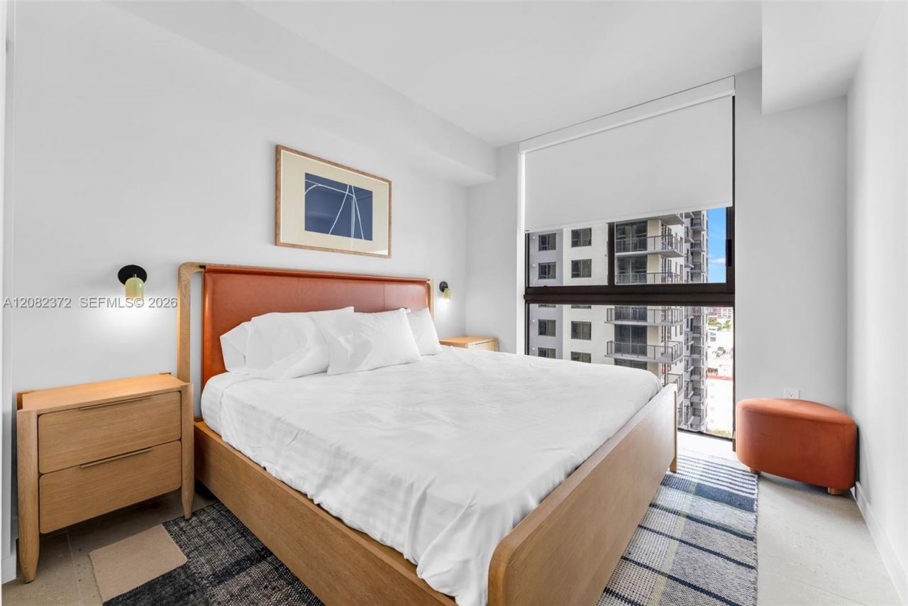 11 NE 6th St, Unit 2209, Miami, FL 33132 Photo
