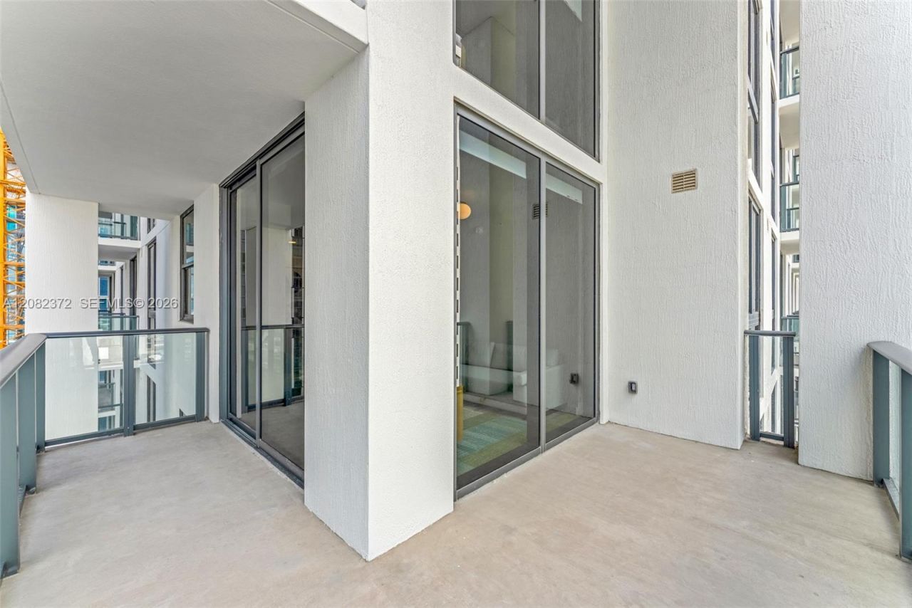 11 NE 6th St, Unit 2209, Miami, FL 33132 Photo