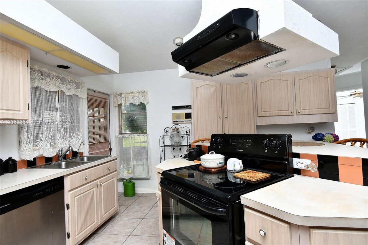 237 Lauberge Ct. , Lehigh Acres, FL 33936 Photo