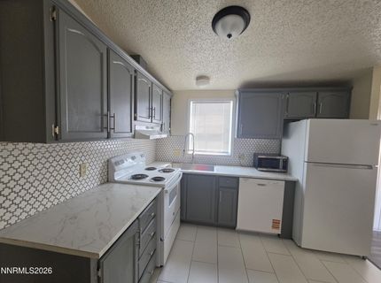 216 Garnet Circle, Mound House, NV 89706 Photo