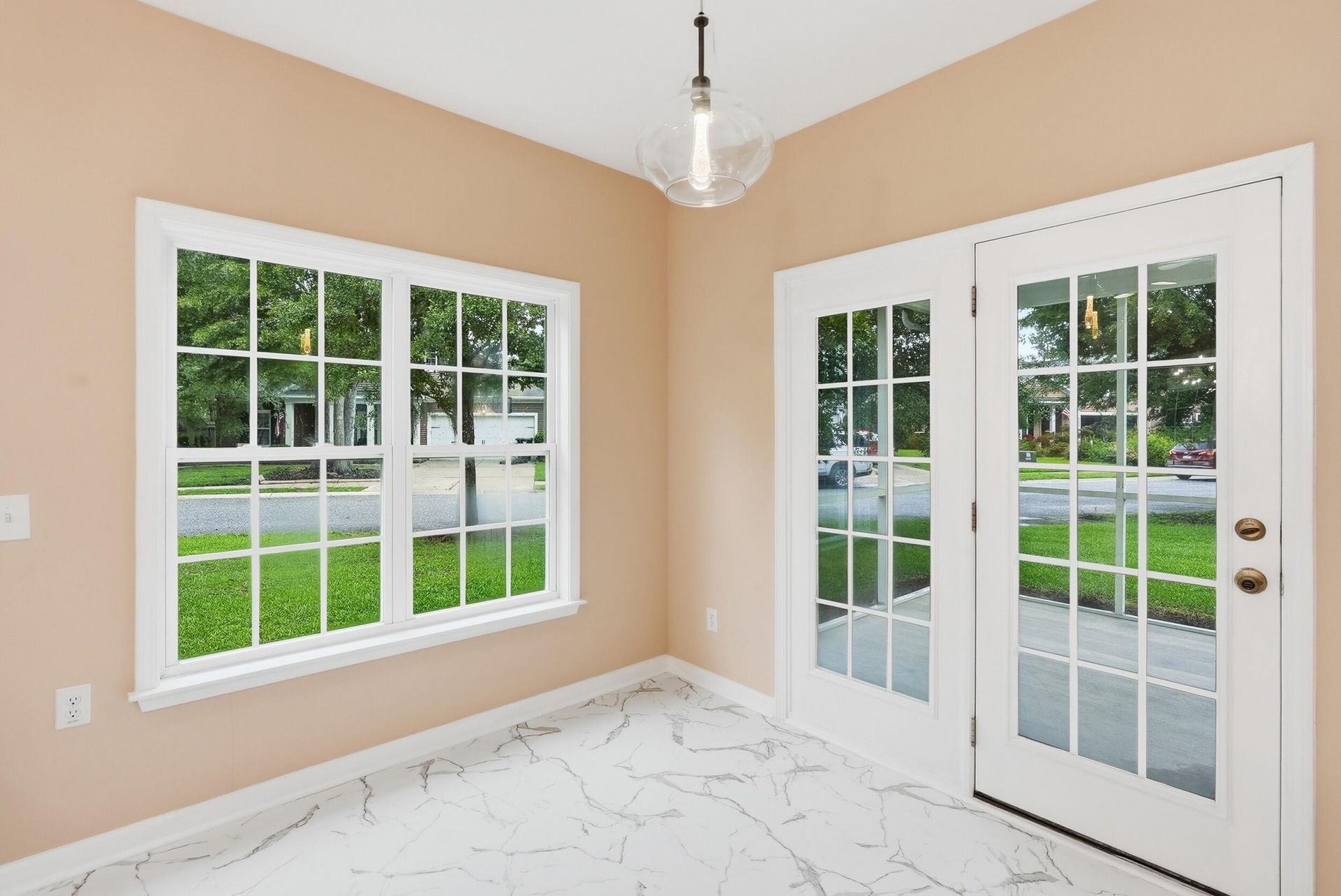 8446 Middle River Way Photo 13