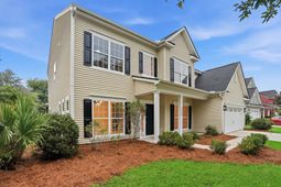 8446 Middle River Way photo 4