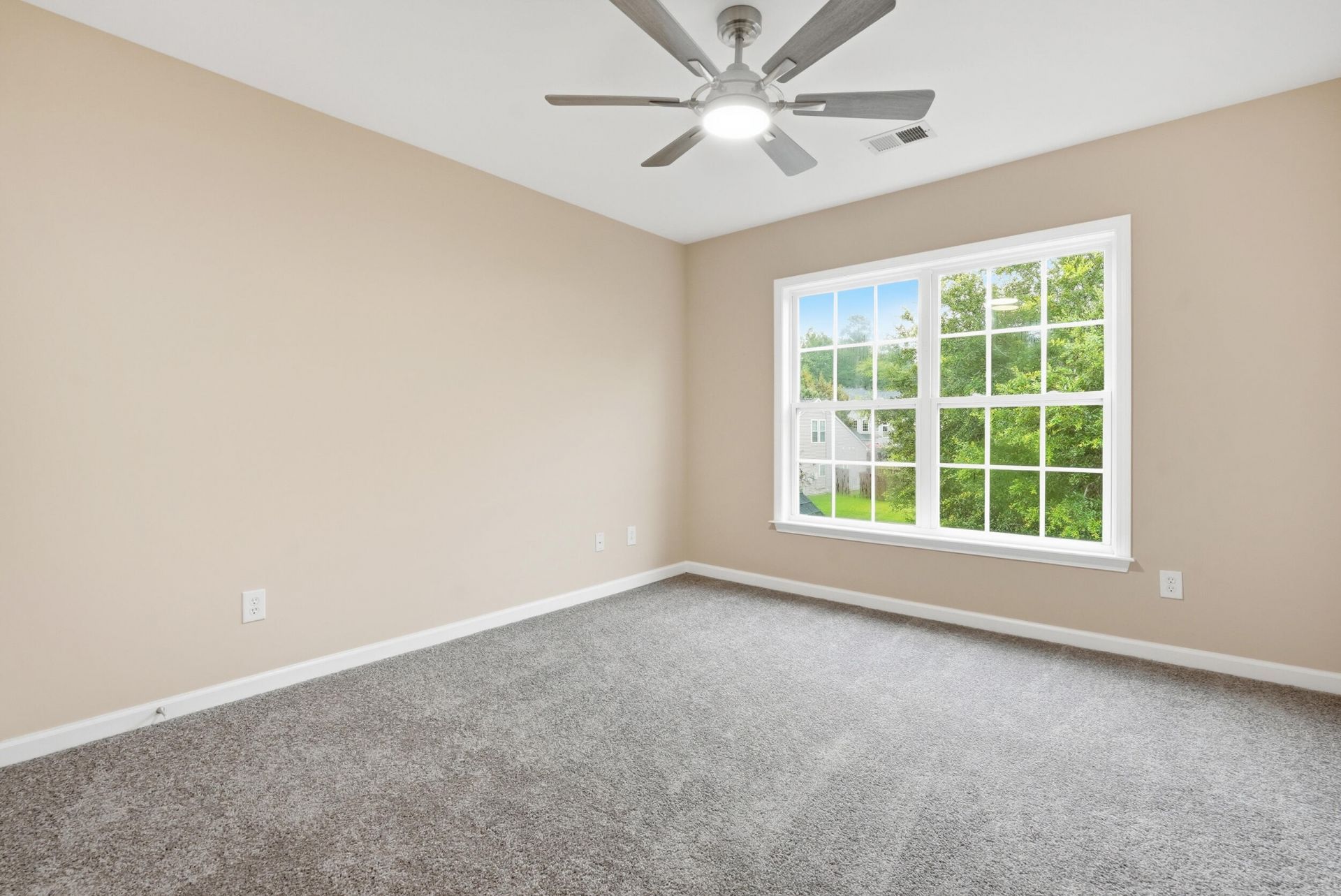 8446 Middle River Way Photo 30