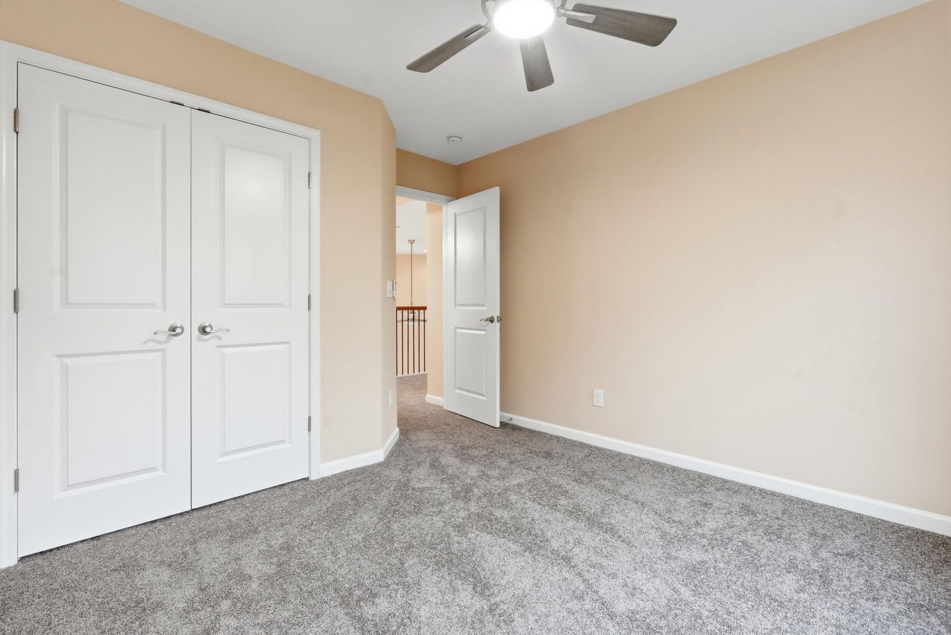 8446 Middle River Way Photo 34