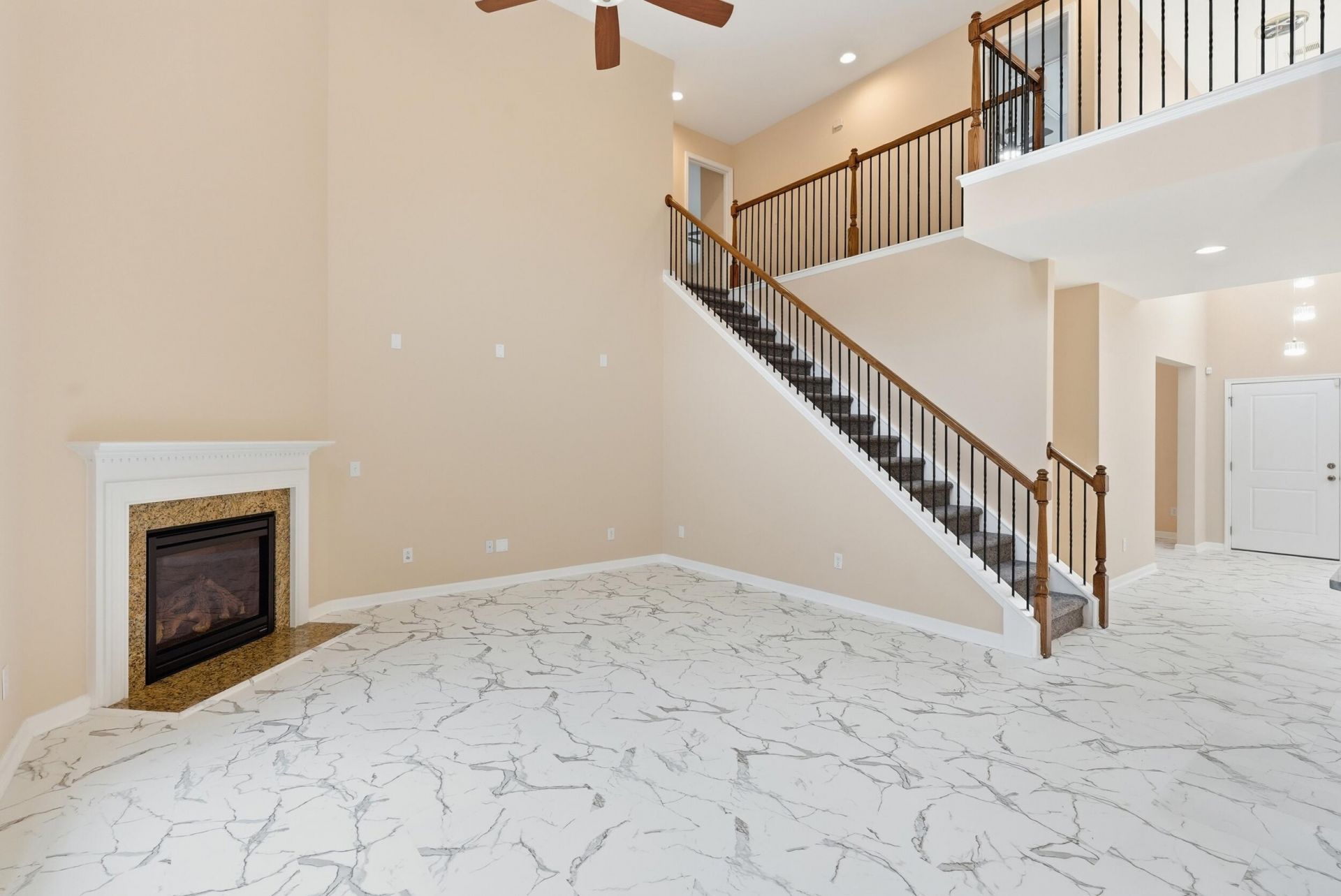 8446 Middle River Way Photo 5