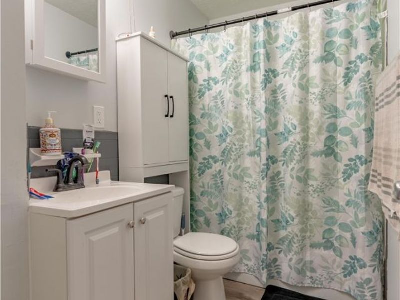 316 Pershing Avenue NW, Massillon, OH 44646 Photo 9