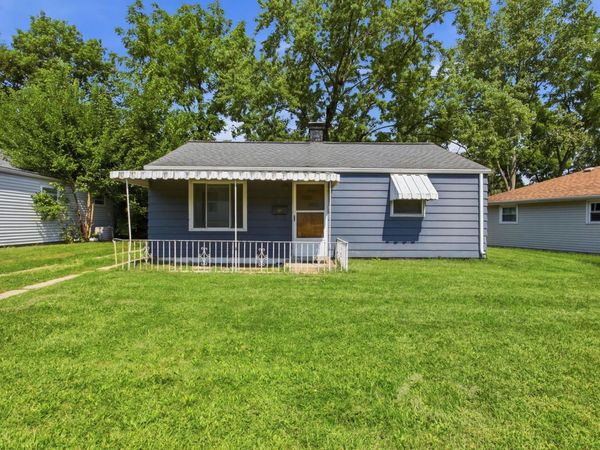 919 Dover Drive, South Bend, IN 46614
