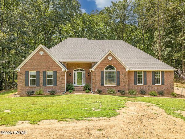 70 Southshore Drive , Jackson, TN 38305