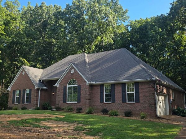 70 Southshore Drive , Jackson, TN 38305