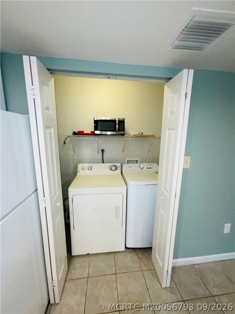 1206 Carlton Court , Unit 104, Fort Pierce, FL 34949 Photo