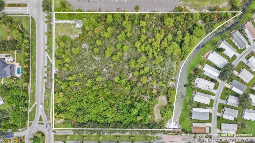 2201 NE Savannah Road, Jensen Beach, FL 34957 Photo