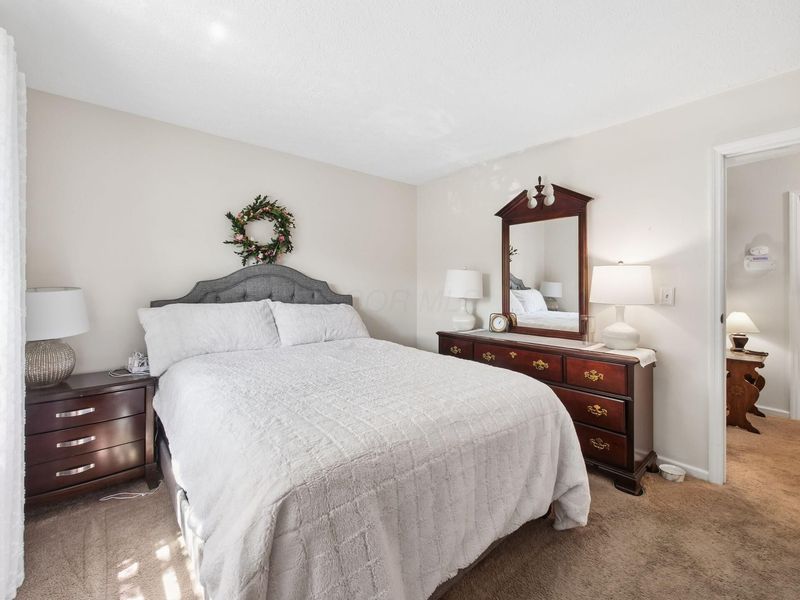 626 Alta View Court, Unit 55, Worthington, OH 43085 Photo 14