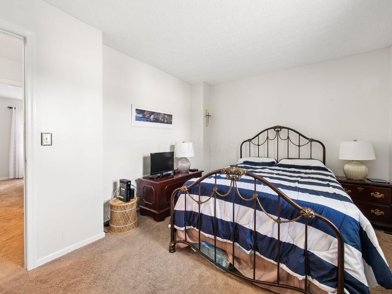 626 Alta View Court, Unit 55, Worthington, OH 43085 Photo 18