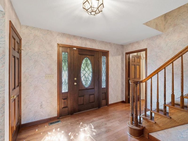 249 Wilkes Court, Beavercreek, OH 45434 Photo 4