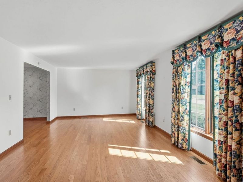 249 Wilkes Court, Beavercreek, OH 45434 Photo 9