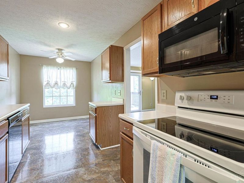 4300 Regency Ridge Court, Unit 208, Green Township, OH 45248 Photo 15