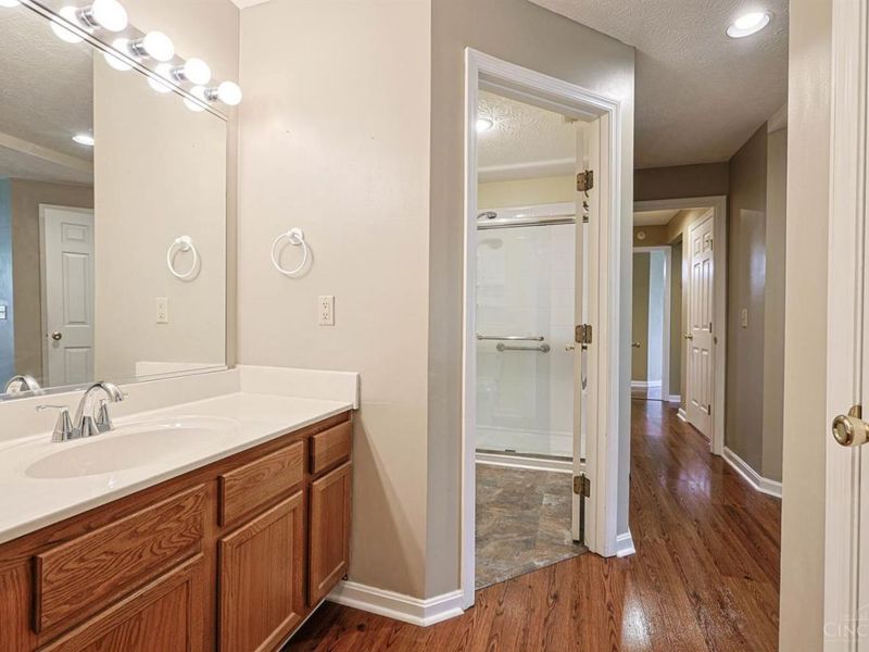 4300 Regency Ridge Court, Unit 208, Green Township, OH 45248 Photo 25