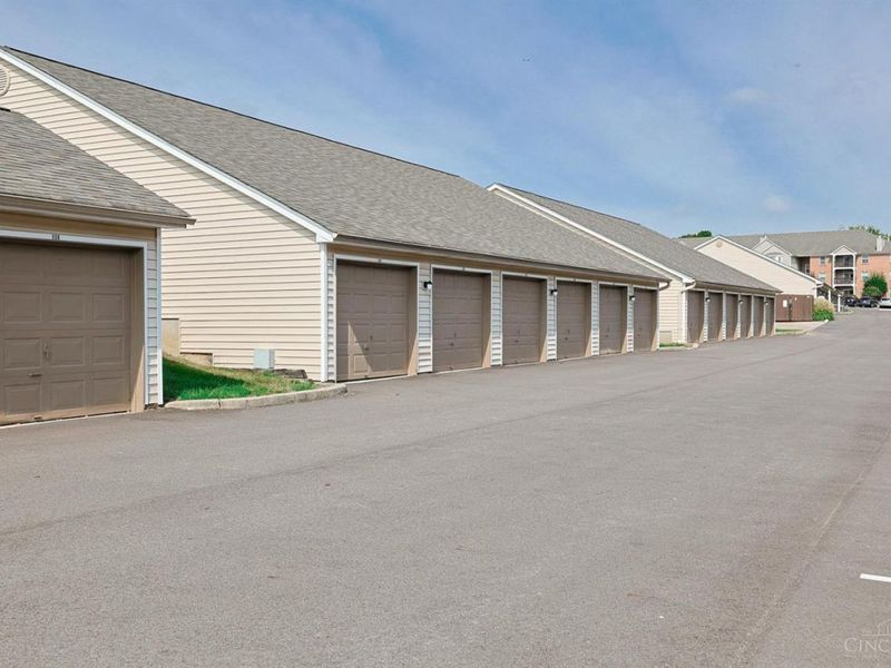 4300 Regency Ridge Court, Unit 208, Green Township, OH 45248 Photo 37
